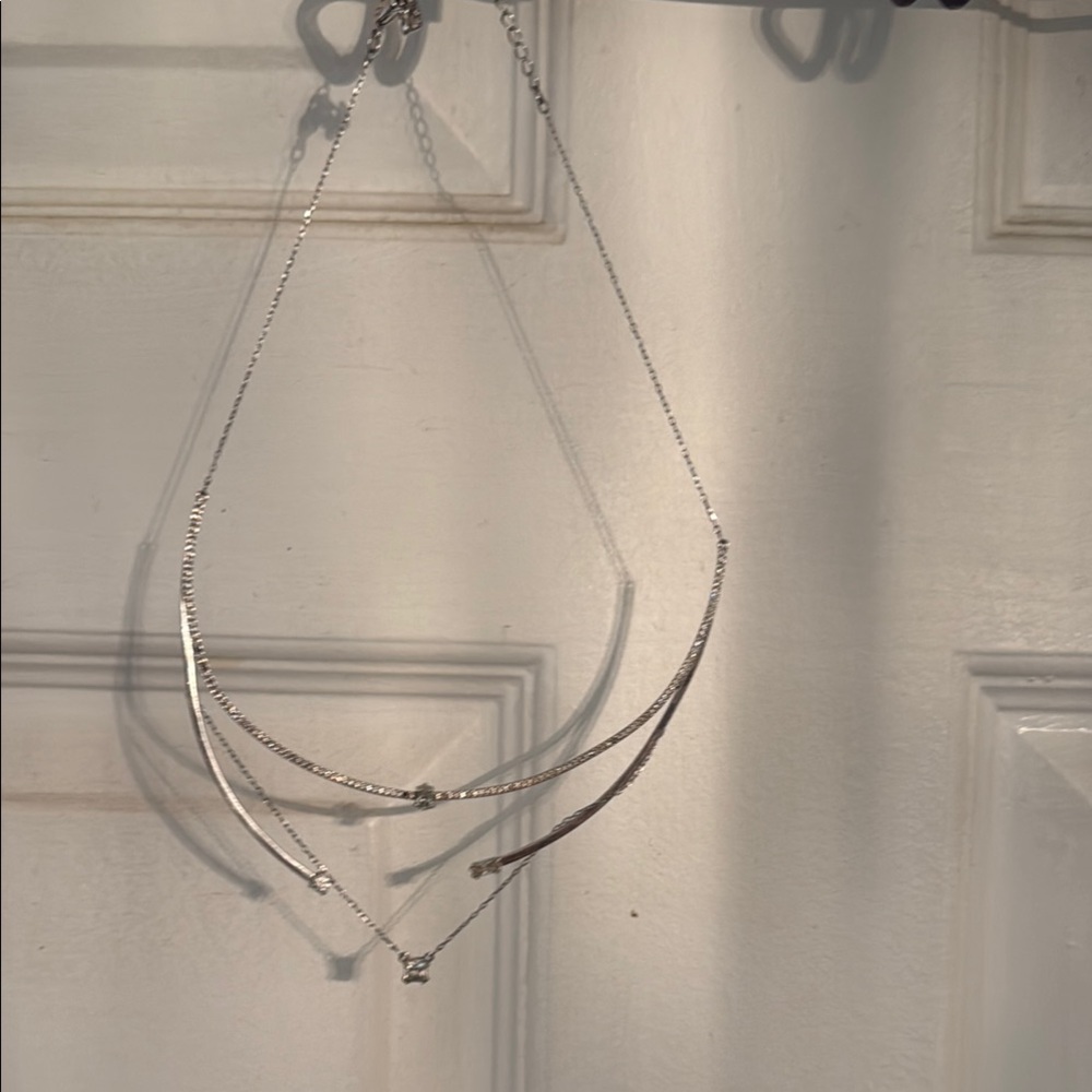 Swarovski Silver Necklace with Minimalist Design and High-Quality Craftsmanship